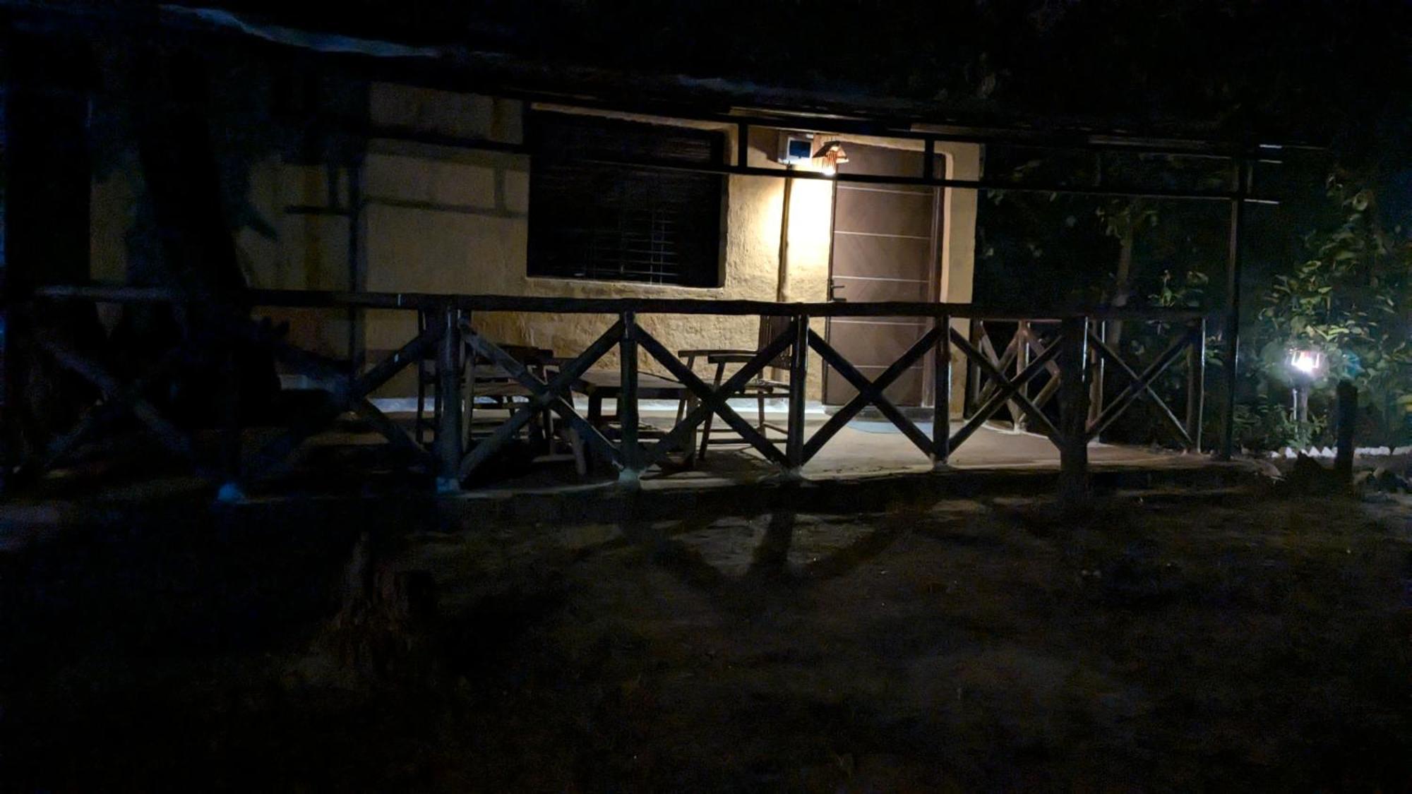 Athulyam Kanha, Kanha National Park, Mukki Gate Khāpa Exterior photo